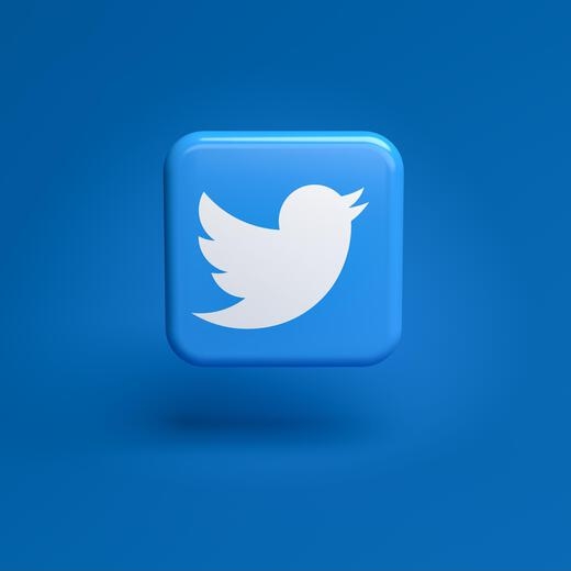 Fully Customize Your Twitter Background Easily